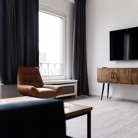 Junik Im Stadtzentrum *