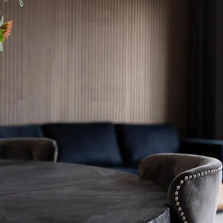 Junik Im Stadtzentrum Duisburg