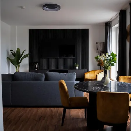 Junik Im Stadtzentrum